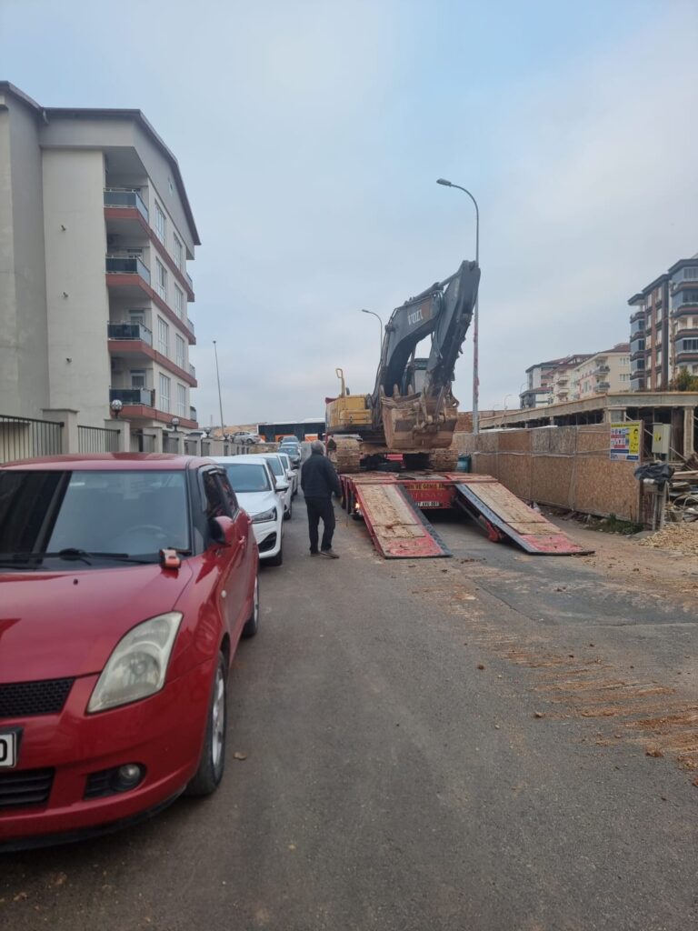 Gaziantep’de ağır nakliyat araçları ile zamanında teslimat