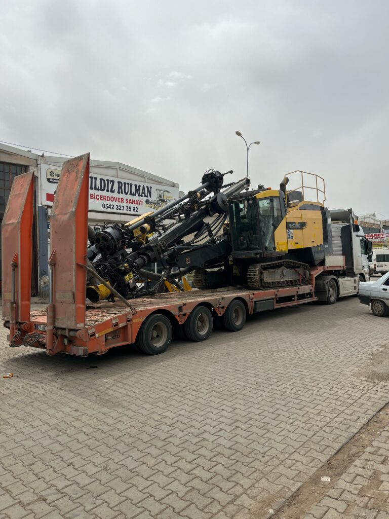 Gaziantep’de ağır yük taşımacılığı için güvenilir ekipman