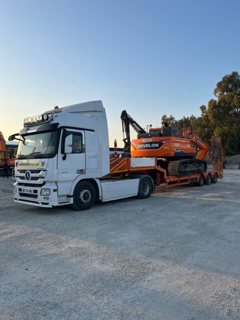 Gaziantep’de inşaat sektörü için ağır yük nakliyesi